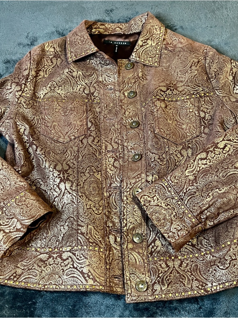 In Suede Wms Y2K Brown Gold Metallic Paisley Studded Trucker Boho Leather JKT‎ M - Picture 10 of 15
